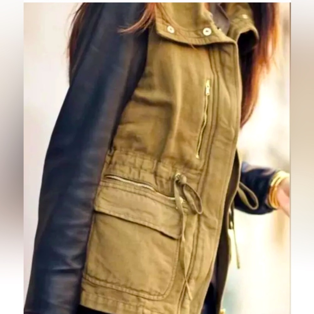 Trendy Zara coat